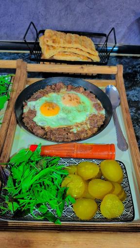 عکس کافه صبحانه آیسان