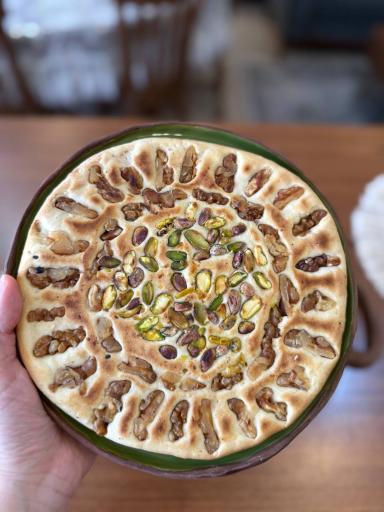 کلوچه حاج امید تفضلی