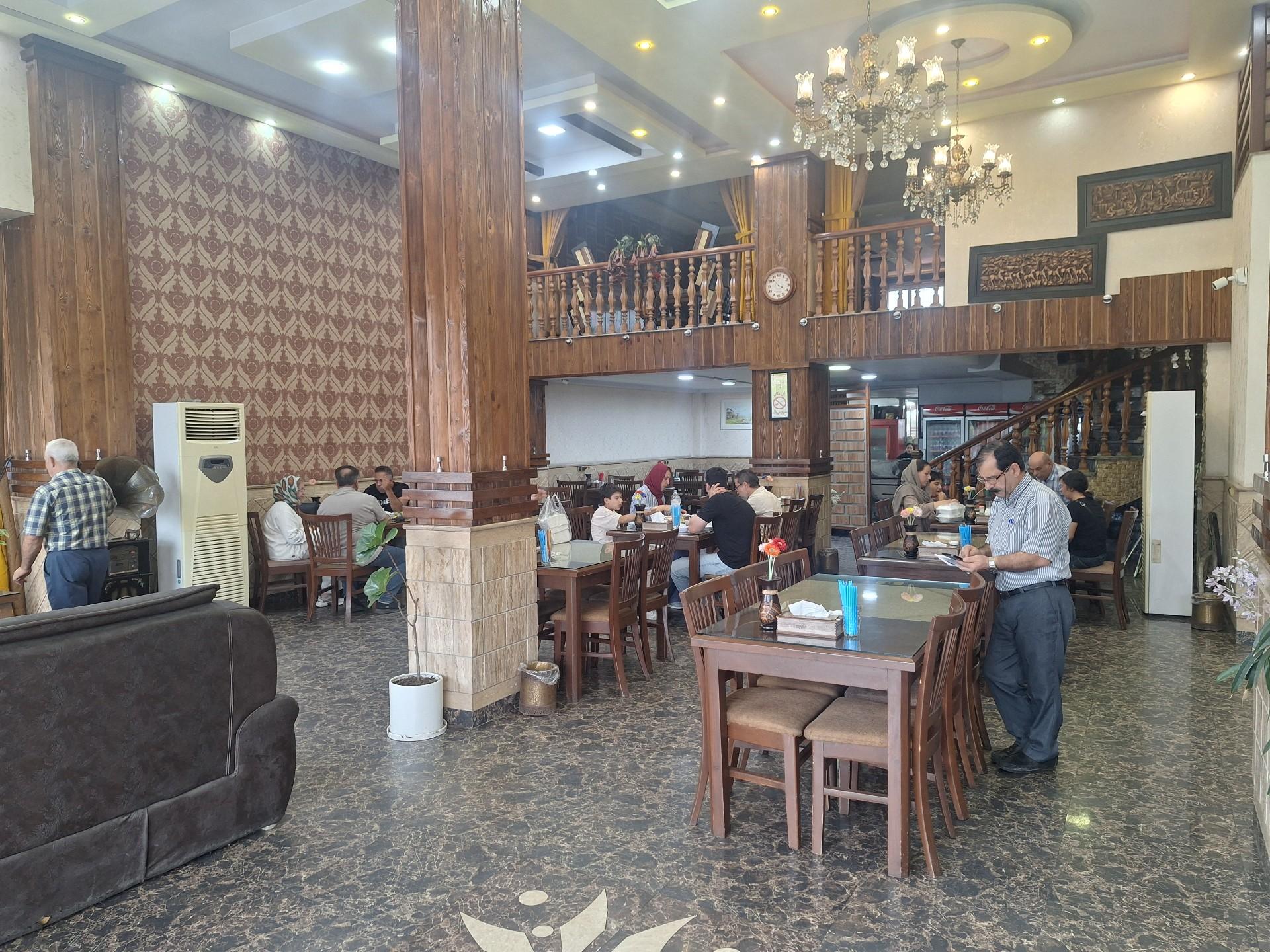 عکس نان داغ کباب داغ