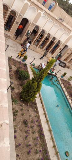 عکس خانه حیرانی