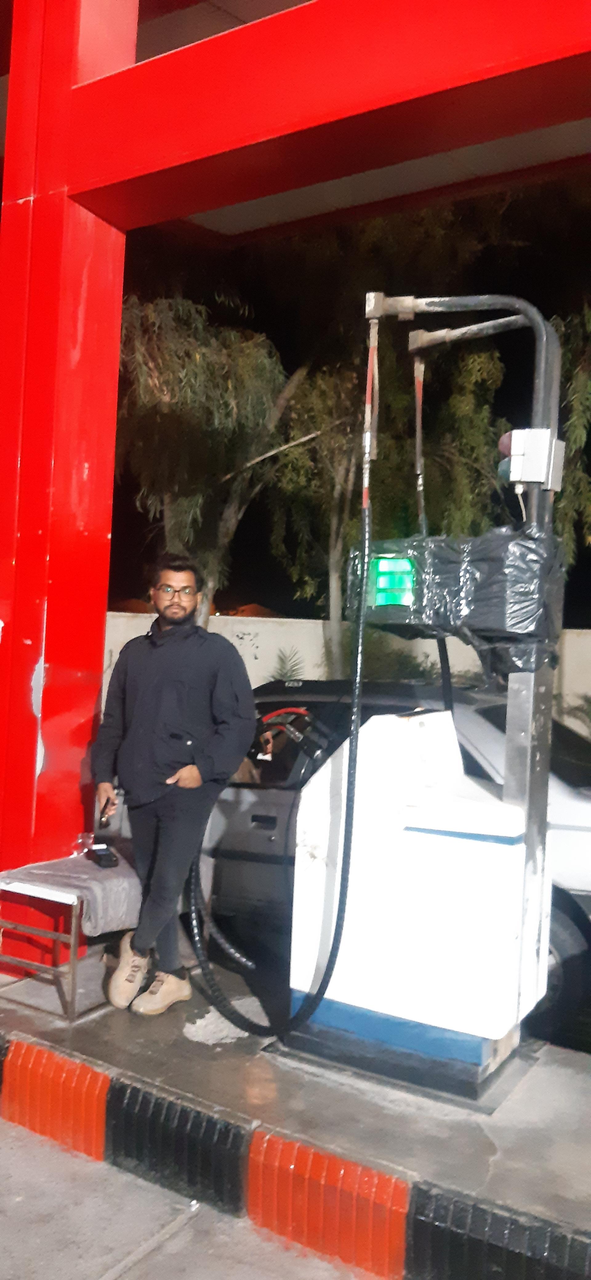 عکس جایگاه سوخت CNG