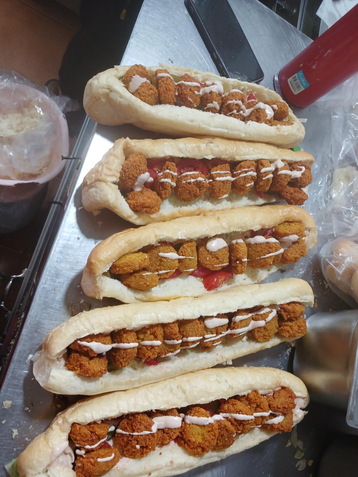 عکس فلافل تخصصی آریا