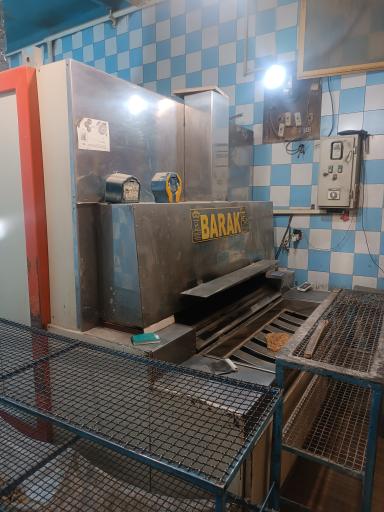 عکس تولیدی نان سید 