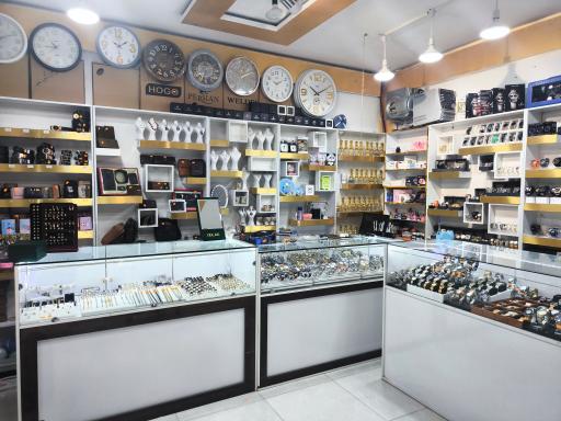 عکس فروشگاه ساعت تیک تاک