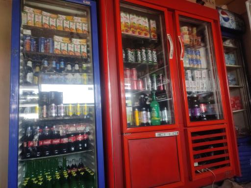 عکس دکه مطبوعاتی شهید هاشمی