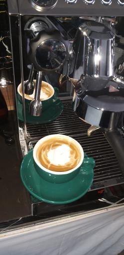 عکس کافی شاپ آرت