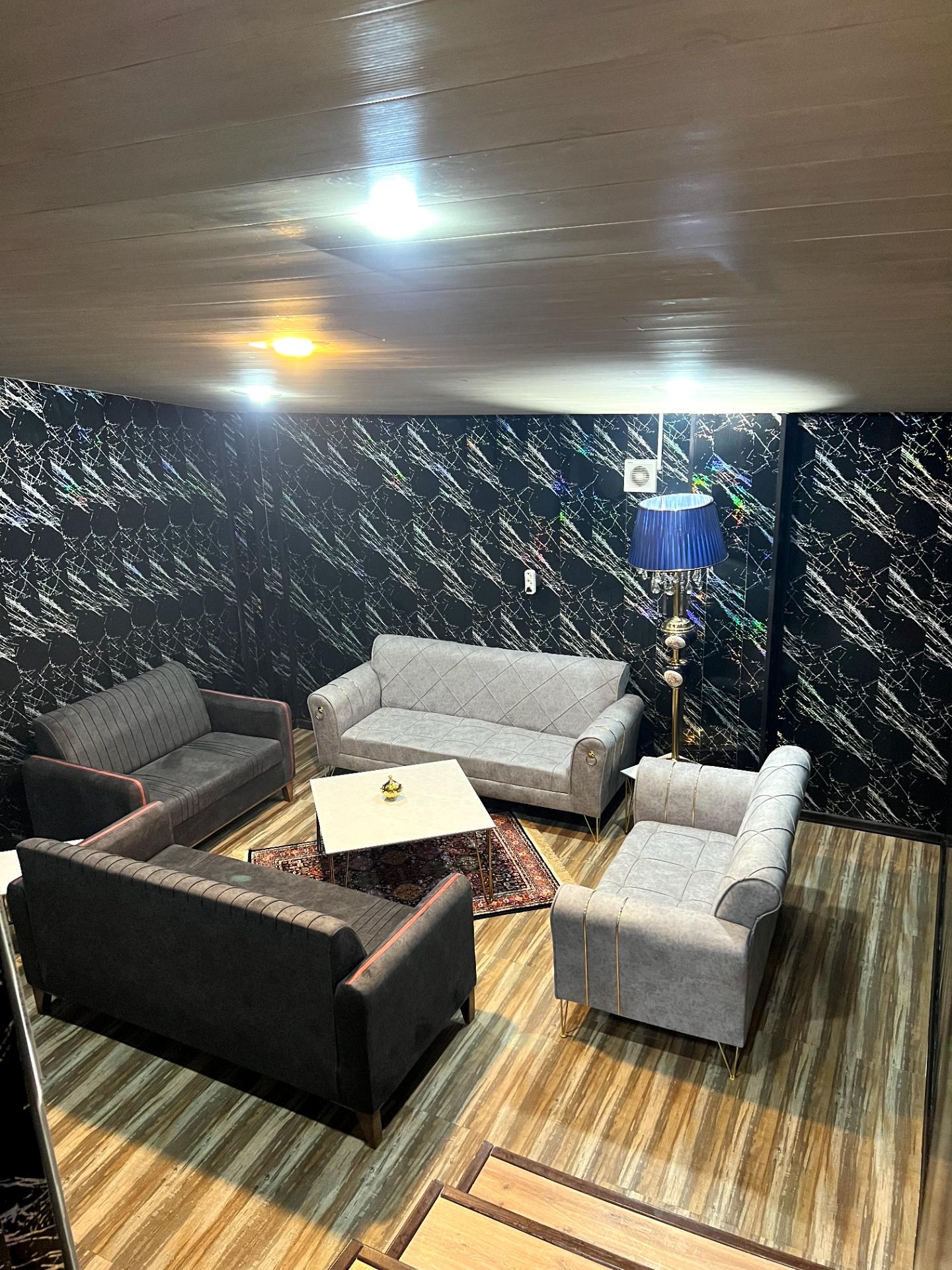 عکس کافه رستوران خانواده