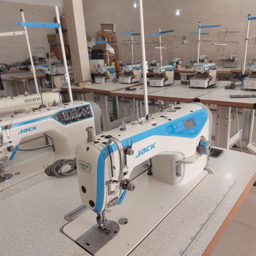 عکس فروشگاه چرخ خیاطی شهرام