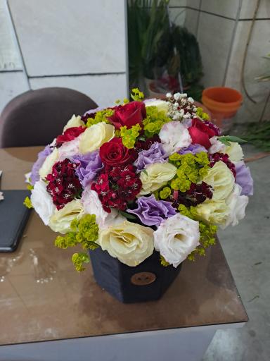 عکس گل فروشی کلاسیک