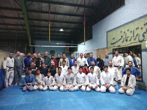 عکس آکادمی دفاع شخصی پرشین 