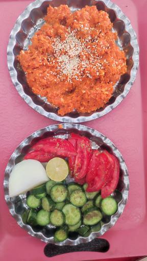 عکس رستوران چنگال طلائی پرند