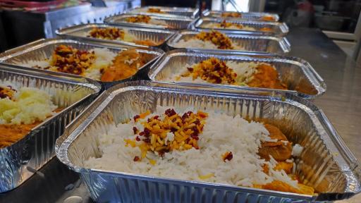 عکس رستوران چنگال طلائی پرند