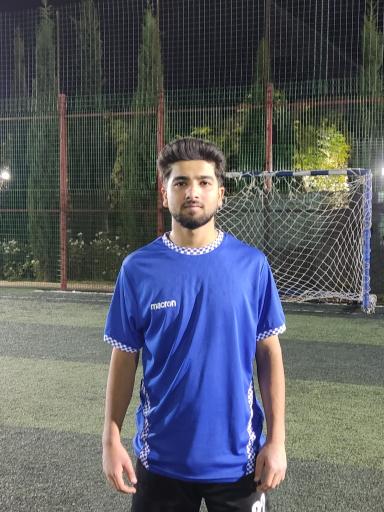 عکس زمین فوتبال بعثت