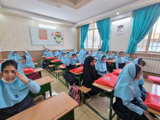 عکس مدرسه دخترانه دکتر فقیهی