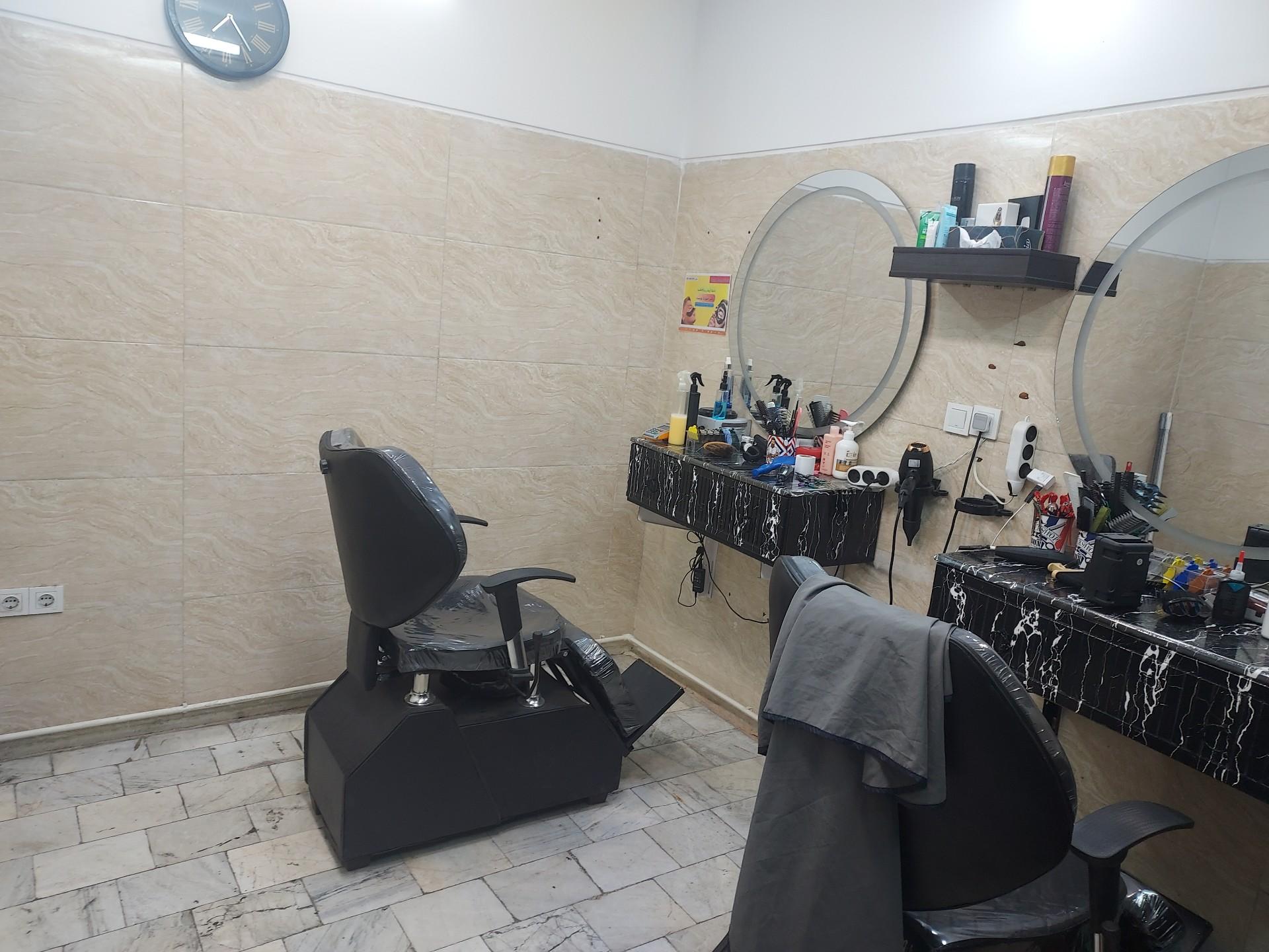 عکس آرایشگاه مردانه انزو