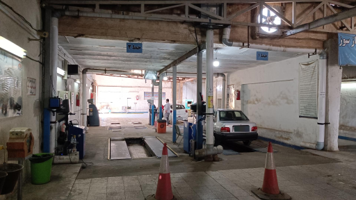 عکس معاینه فنی خودروهای سبک جمکران