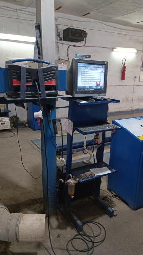 عکس معاینه فنی خودروهای سبک جمکران