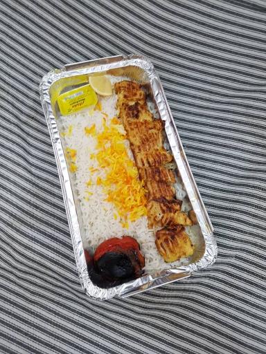 عکس غذای بیرون بر دیگ دیگ