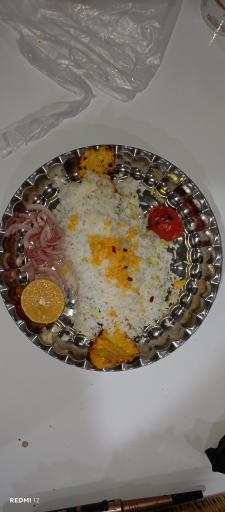 عکس کافه رستوران ساعت ۸