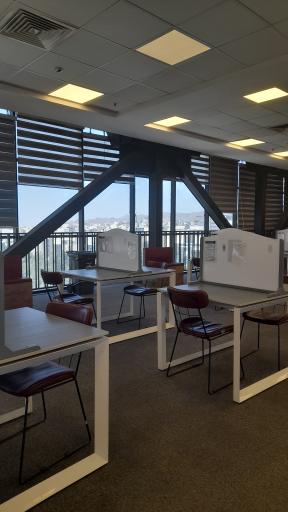 عکس کتابخانه مرکزی امام خمینی مشهد