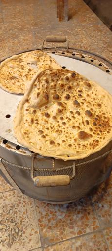 کباب سنتی نان تنوری ماهی کباب