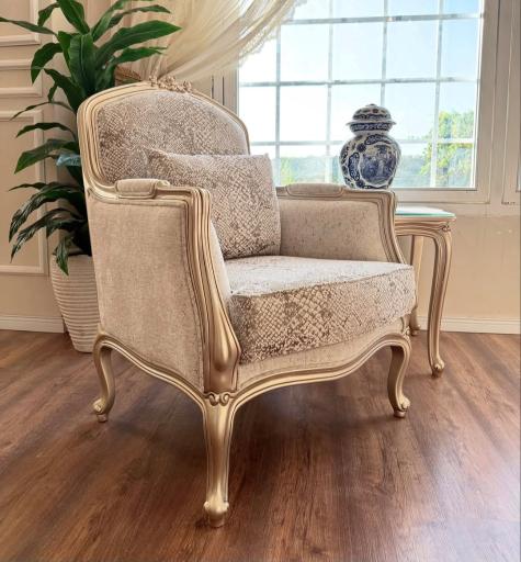 عکس تولیدی مبلمان کلاسیک وسلطنتی صنایع چوبی طرسکی 