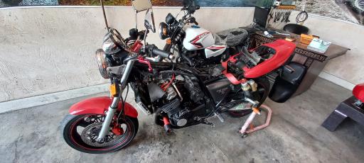 عکس موتور سیکلت هاشمی