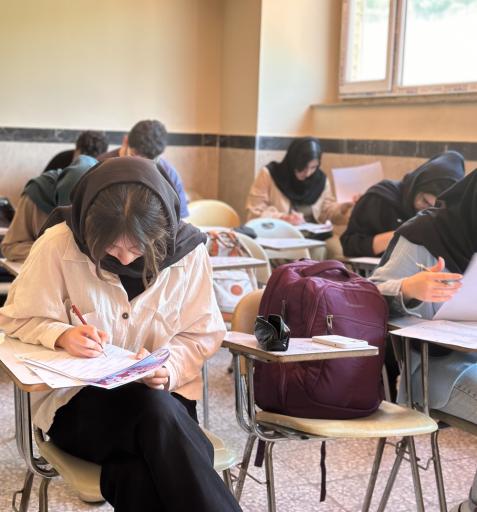 عکس موسسه آموزشی پارلا