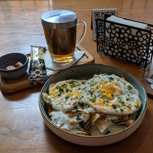 عکس کافه کاروتا