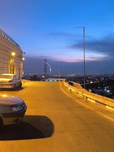 عکس مجموعه اسکواش و پدل برج میلاد