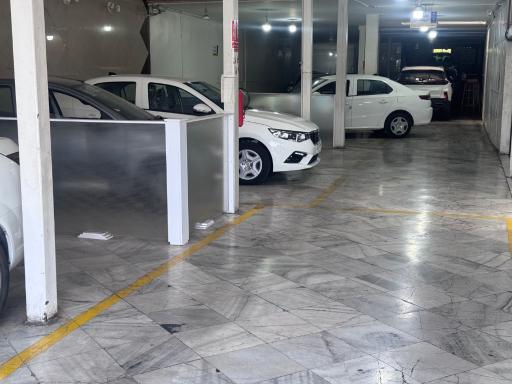 عکس نمایندگی ایران خودرو کد ۱۲۴۳