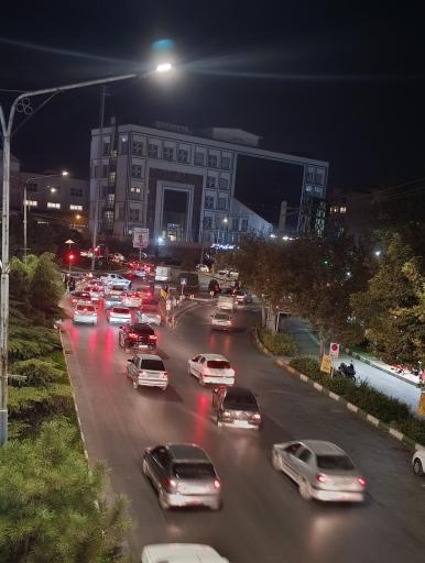 عکس کتابخانه مرکزی امام خمینی مشهد