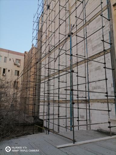 عکس داربست فلزی پارسیران تخته زیر پا 