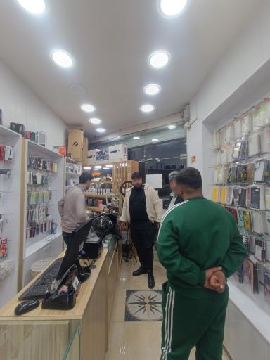 عکس فروش و تعمیرات موبایل تاچ