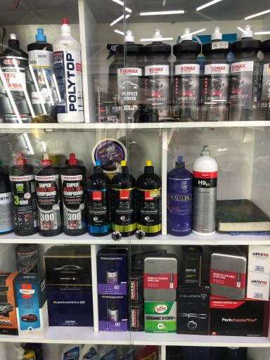 عکس خدمات خودرویی احمدی