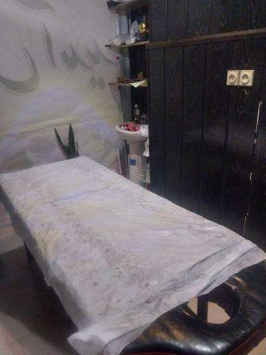 عکس ماساژ درمانی حاجیوند 