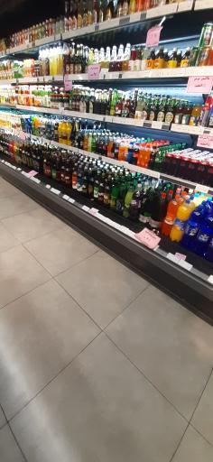 عکس هایپر مارکت نشاط