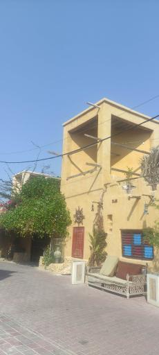 عکس تک بادگیر کیش