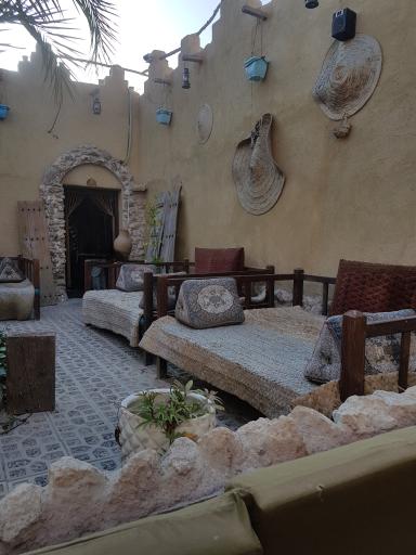 عکس تک بادگیر کیش