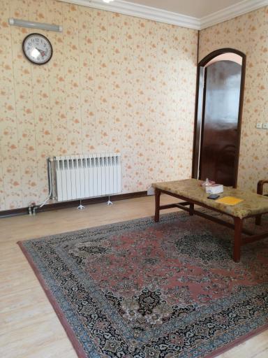 عکس زائر سرای دخانیات مشهد