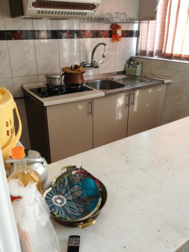 عکس زائر سرای دخانیات مشهد
