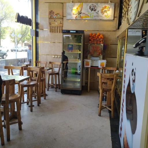 عکس آبمیوه و معجون سرای پاندا