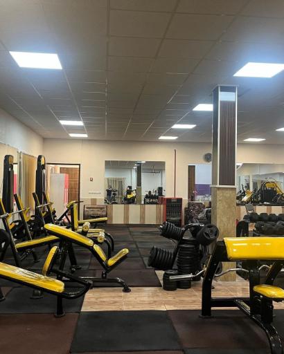 عکس باشگاه بدنسازی تلاش