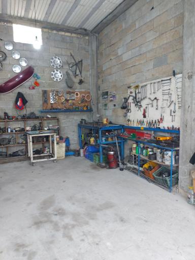 عکس مکانیکی خودرو فرزاد گلیج