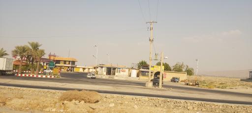 عکس پمپ بنزین