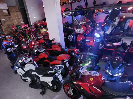 عکس فروشگاه ماشین و موتور شارژی نی نی کار 