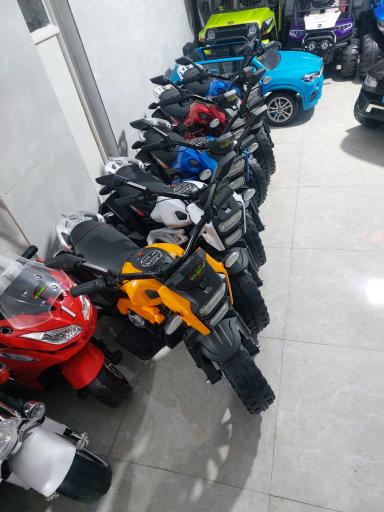 عکس فروشگاه ماشین و موتور شارژی نی نی کار 