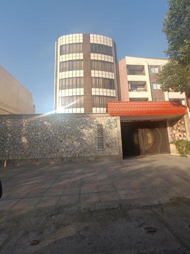 عکس مجتمع فراز