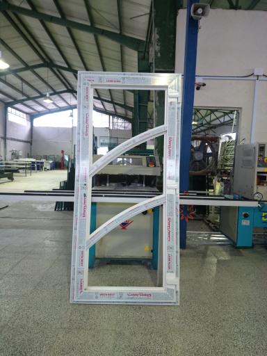 عکس تولیدی درب و پنجره و شیشه دوجداره ایران یو پی وی سی