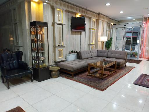 عکس هتل سپید